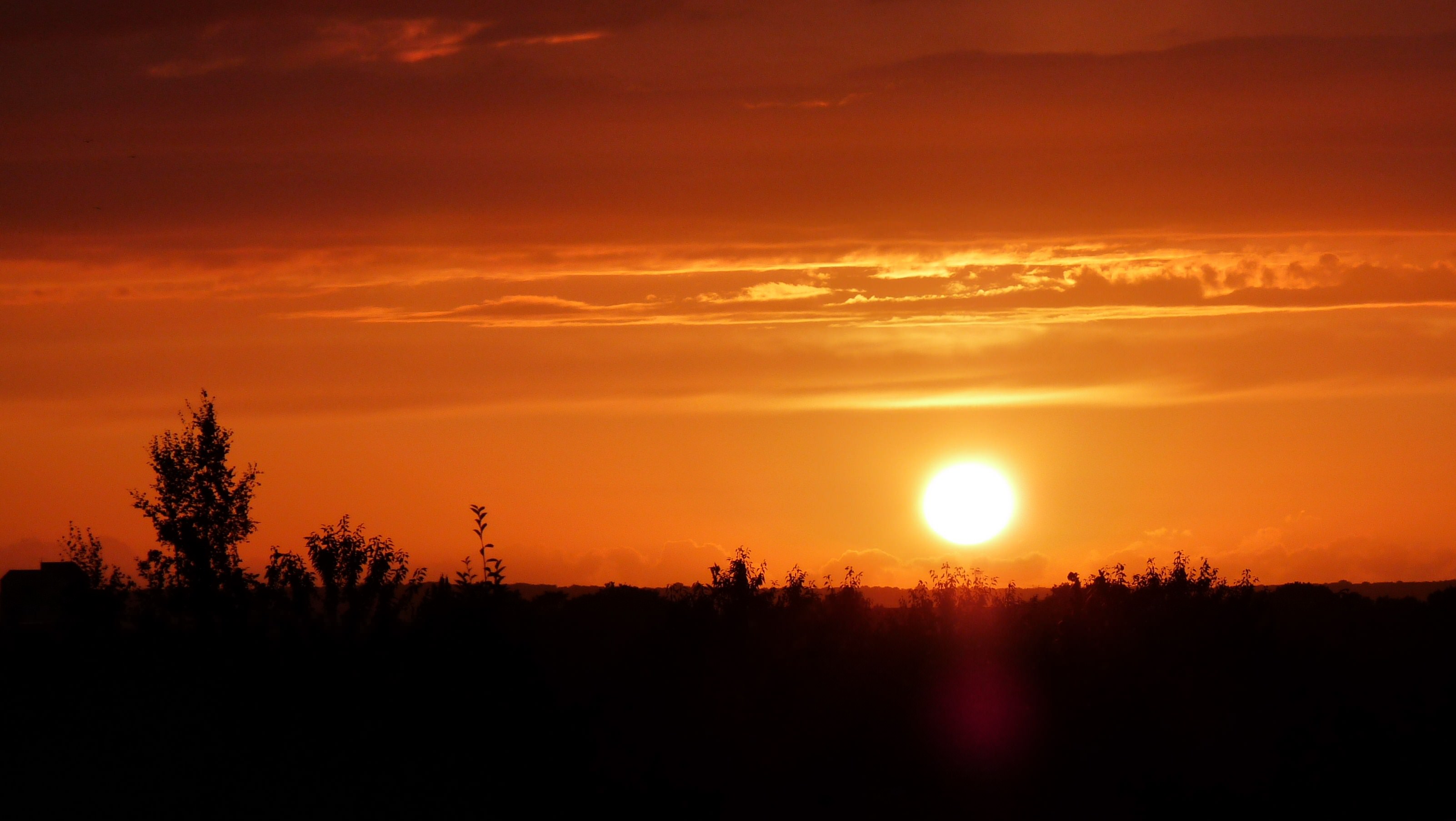 Couchers et levers de Soleil Amiens s'endort