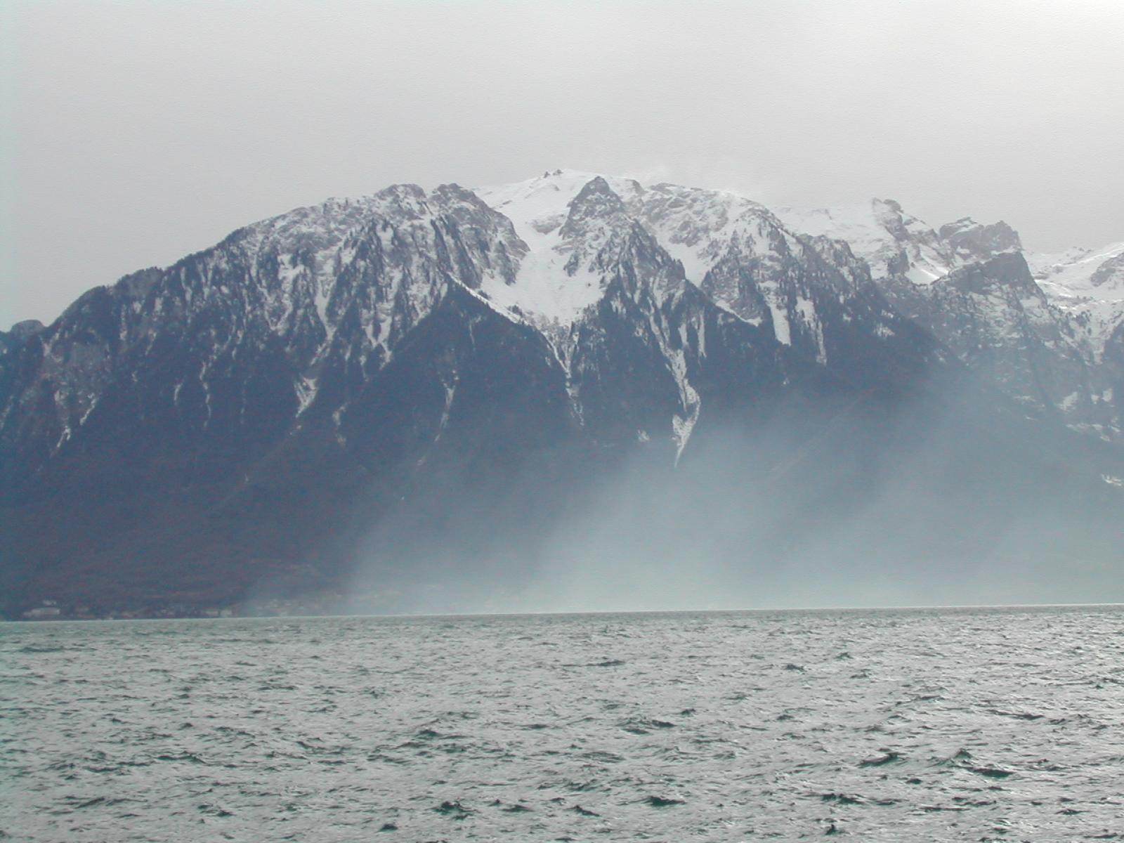 Montagnes Lac Léman