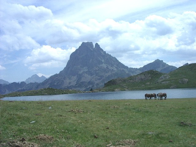 Montagnes pic du midi d'ossau