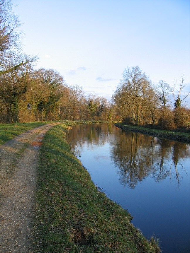 Fleuves et Rivieres Reflets dans le Canal de Nantes à Brest